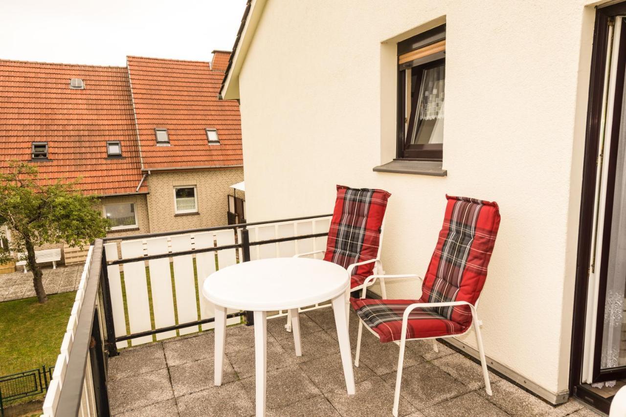 Ferienwohnung Bunde Екстер'єр фото